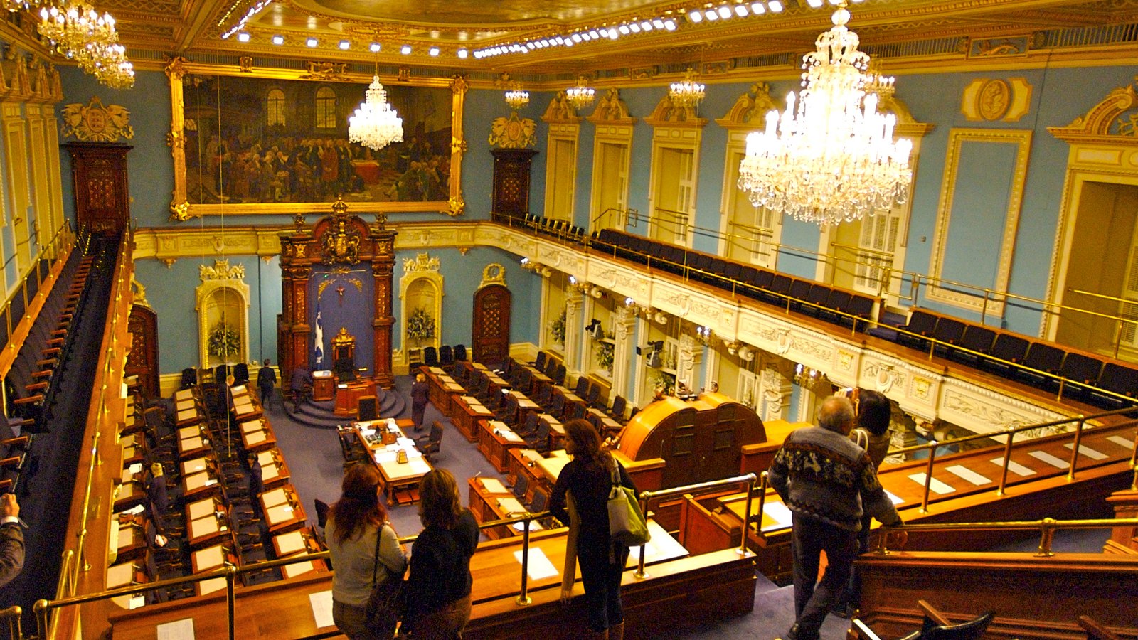 Québec 2026 : racisme systémique, le silence des cinq partis dans leurs cadres financiers